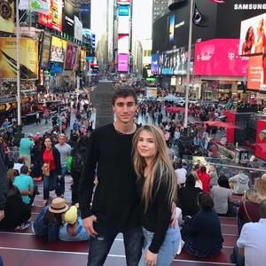 Meet your Posher, Mark